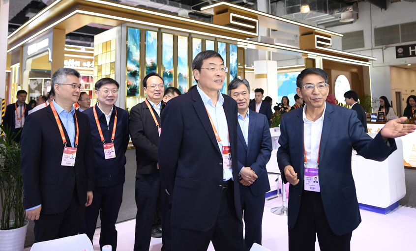 壹定发电缆亮相2024中国品牌展览会